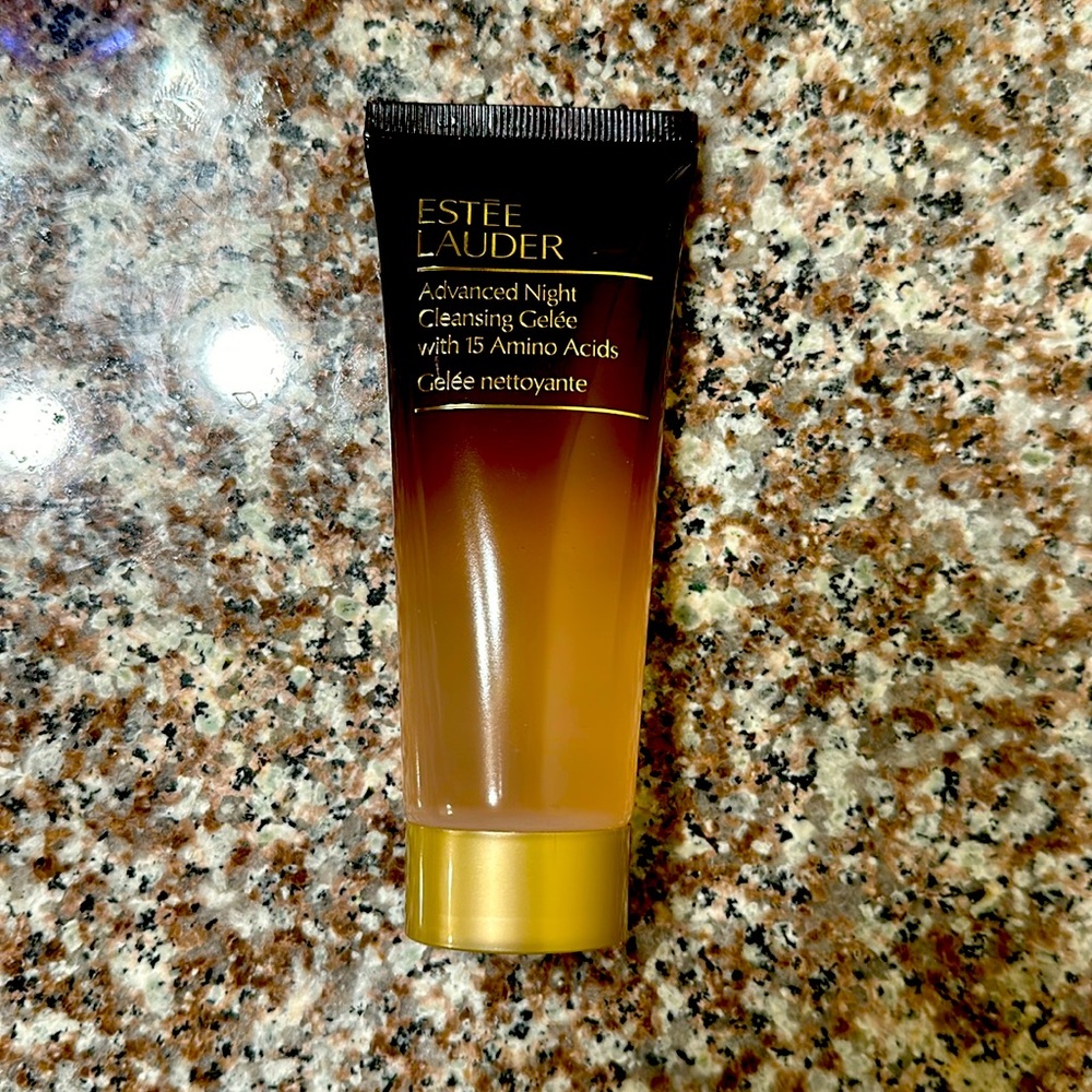 Estée Lauder advanced night cleansing gel with 15 amino acids—2.5 oz